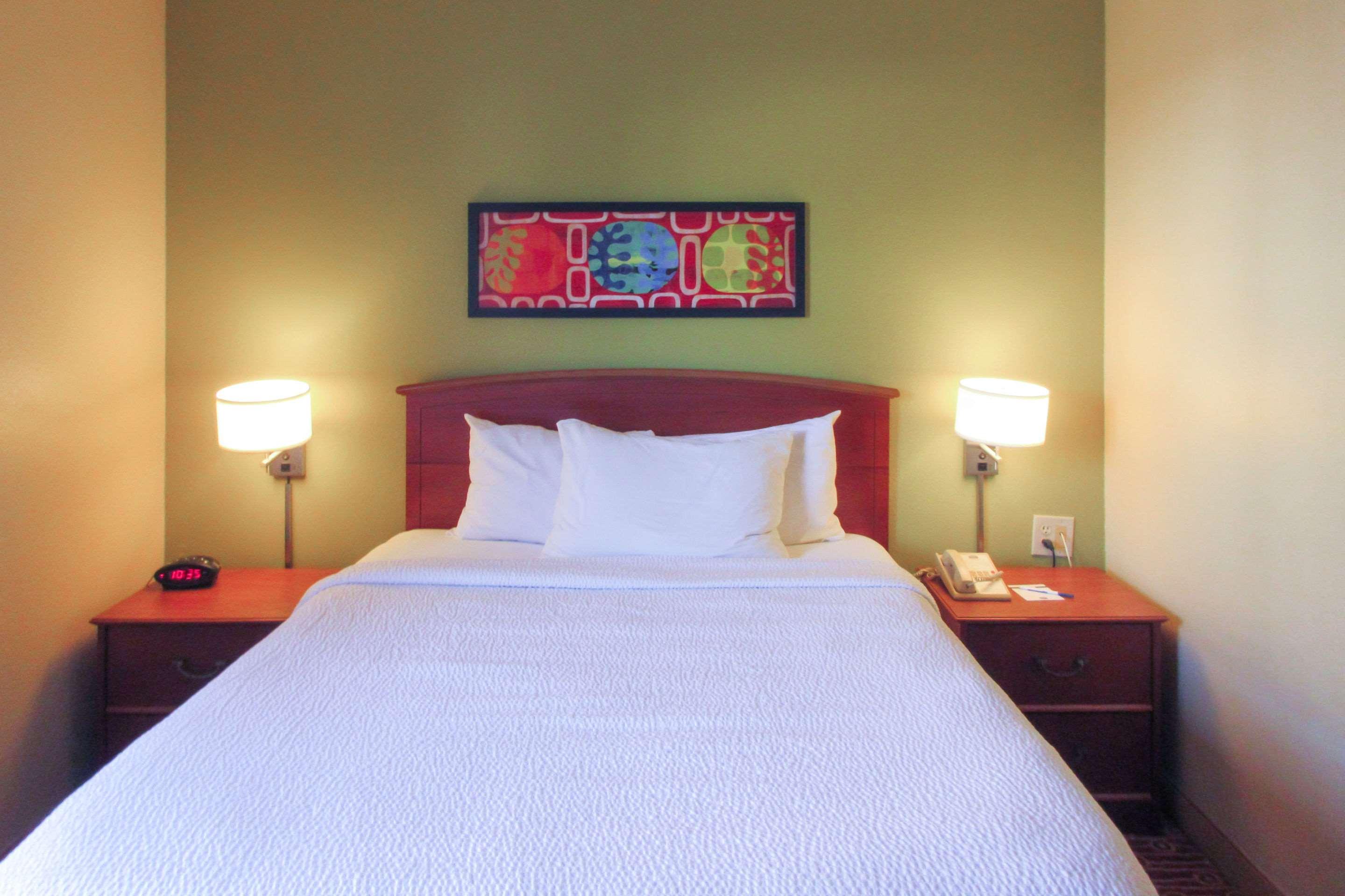Mainstay Worthington Hotel 3*